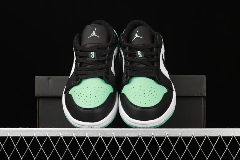All categories Air Jordan Jordan series basketball shoes Air Jordan 1 Low Air Jordan 1 Low AJ1 Joe 1 low-top cultural and leisure sports sneakers 553558-117